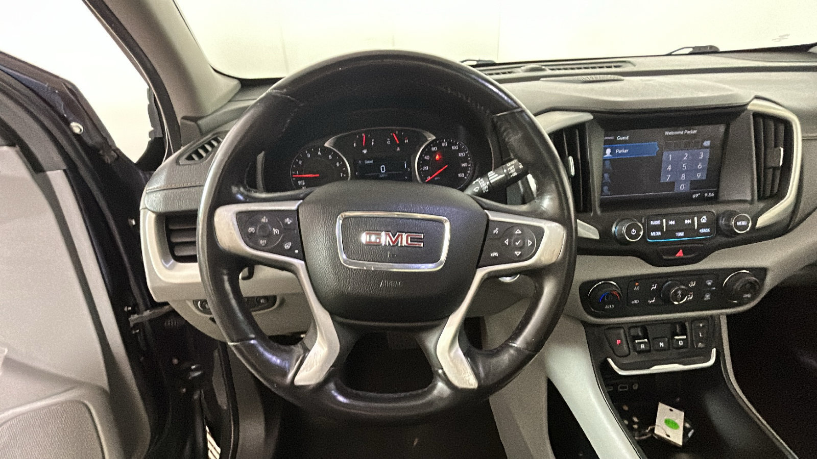 Used 2018 GMC Terrain SLT w/ Preferred Package AWD/4WD image 18
