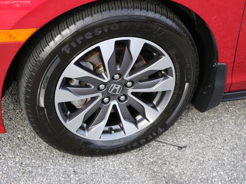 Used 2023 Honda Odyssey EX-L image 14