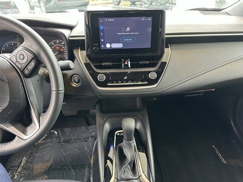 Certified 2025 Toyota Corolla SE image 10