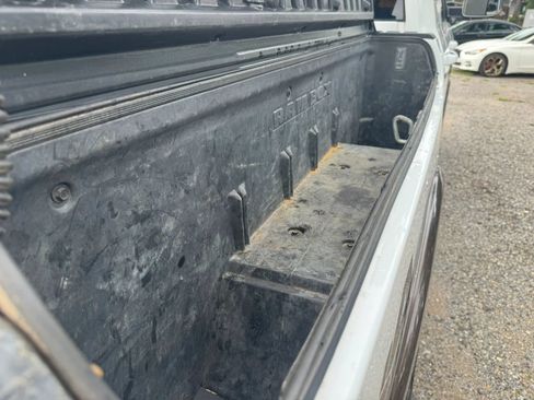 Used 2019 RAM 2500 Limited AWD/4WD image 11