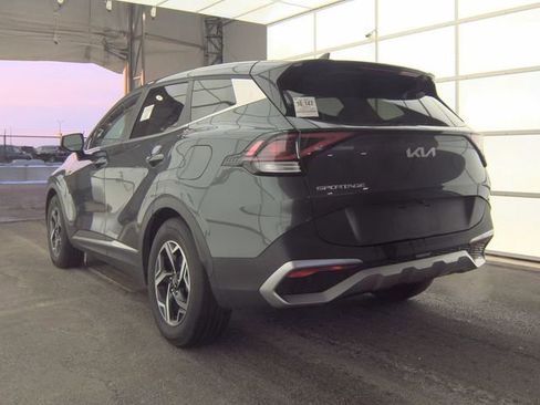 Used 2024 Kia Sportage LX image 6