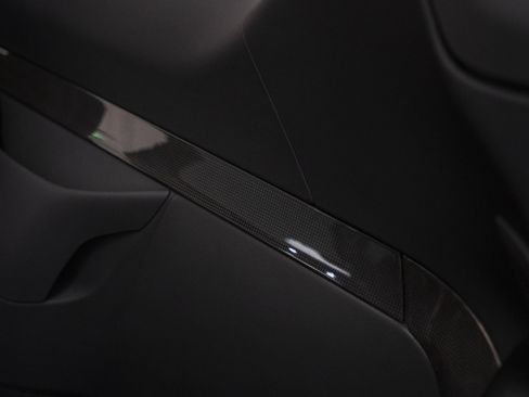 Certified 2025 Ferrari SF90 Spider image 33