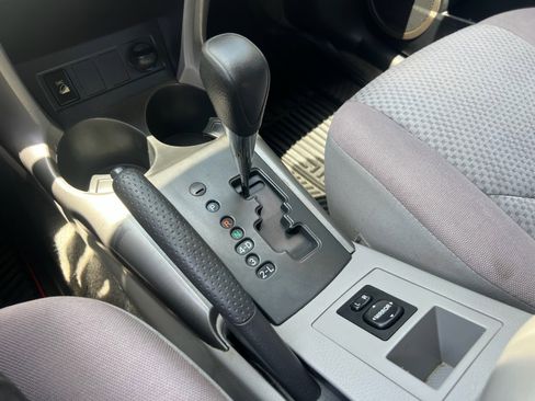 Used 2008 Toyota RAV4 4WD V6 image 22