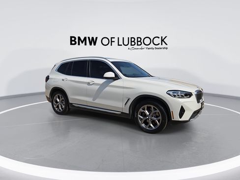 Used 2022 BMW X3 sDrive30i w/ Premium Package 2 RWD image 2