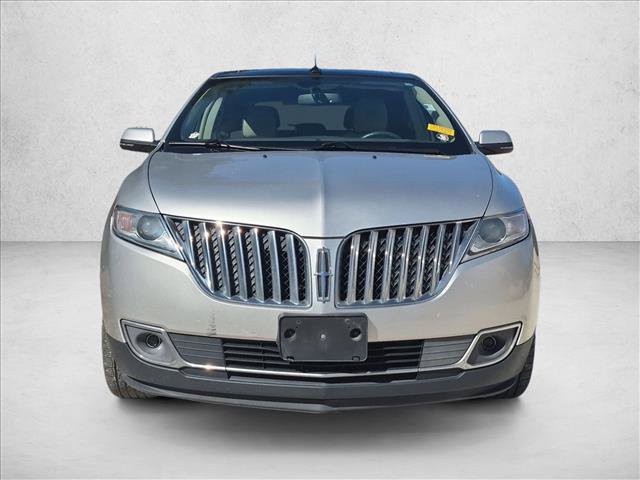 Used 2015 Lincoln MKX FWD w/ Equipment Group 102A image 2