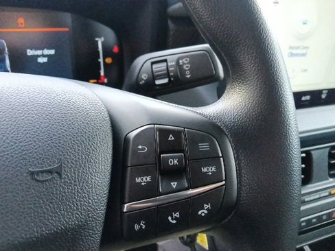 New 2025 Ford Maverick XL image 19