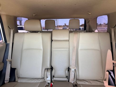 Used 2020 Toyota 4Runner SR5 Premium RWD image 17