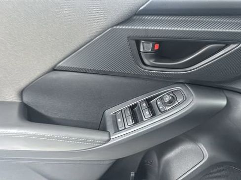 Certified 2025 Subaru Crosstrek 2.0i Premium image 22