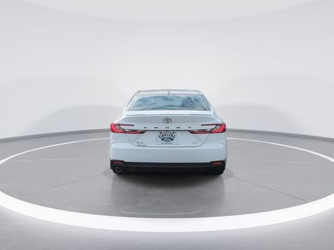Used 2025 Toyota Camry SE FWD image 7