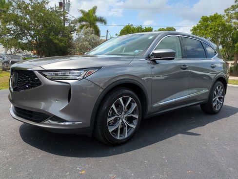 Certified 2024 Acura MDX FWD w/ Technology Package image 8