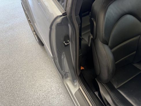 Used 2004 BMW M3 Coupe RWD image 44