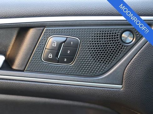 Used 2024 Ford Edge Titanium w/ Equipment Group 301A image 18