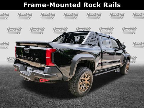 Used 2024 Toyota Tacoma 4x4 Double Cab Hybrid image 10