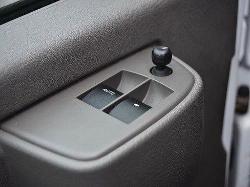 Used 2024 GMC Savana 2500 w/ Driver Convenience Package image 12