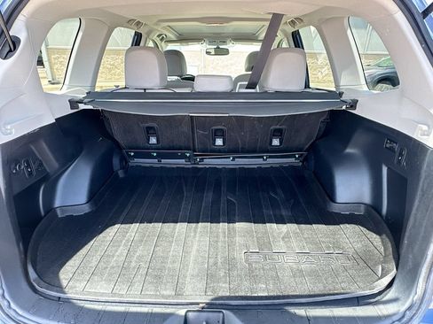 Used 2015 Subaru Forester 2.5i Touring w/ Rugged Package #2 AWD/4WD image 30