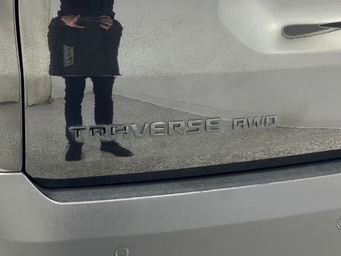 Used 2021 Chevrolet Traverse RS w/ LPO, 'HIT The Road' Package image 41