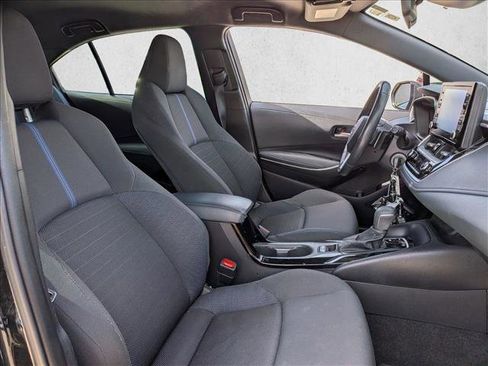 Used 2022 Toyota Corolla SE image 17
