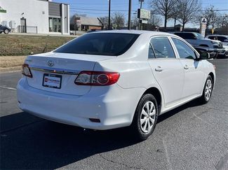 Used 2012 Toyota Corolla LE video 3