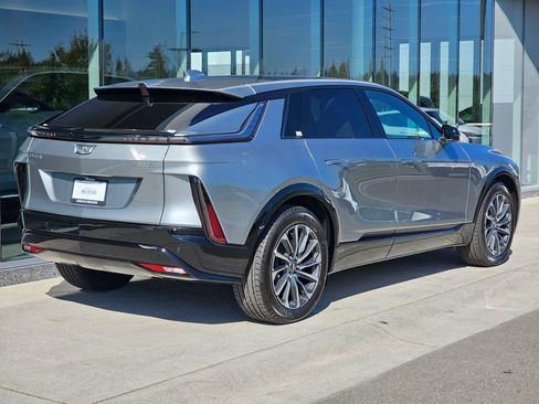 New 2026 Cadillac Lyriq Sport AWD/4WD image 5