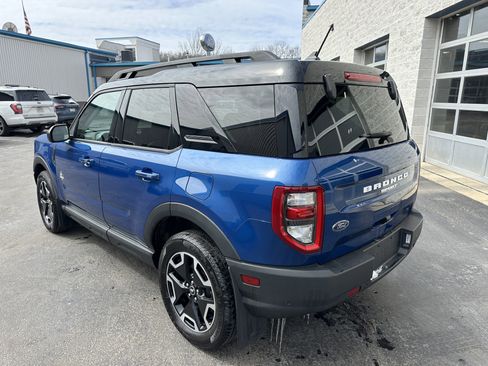Certified 2023 Ford Bronco Sport Outer Banks w/ Tech Package image 5