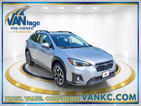 Used 2019 Subaru Crosstrek 2.0i Limited w/ Moonroof Package w/Navigation AWD/4WD image 3