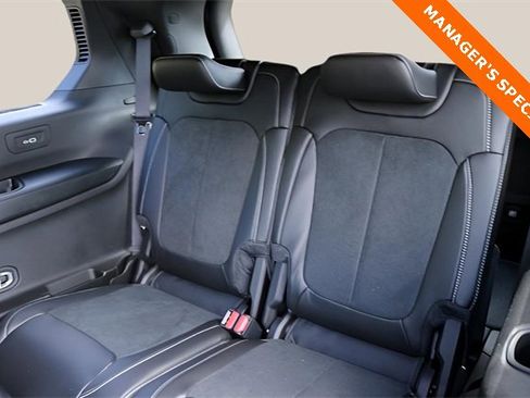 New 2025 Jeep Grand Cherokee L Altitude image 17