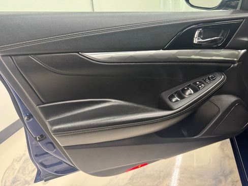 Used 2020 Nissan Maxima 3.5 SV w/ Floor Mat Group FWD image 22