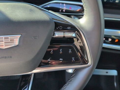 Certified 2024 Cadillac Lyriq Tech w/ Driver Assist Package image 11