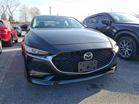 Used 2022 MAZDA MAZDA3 s image 2