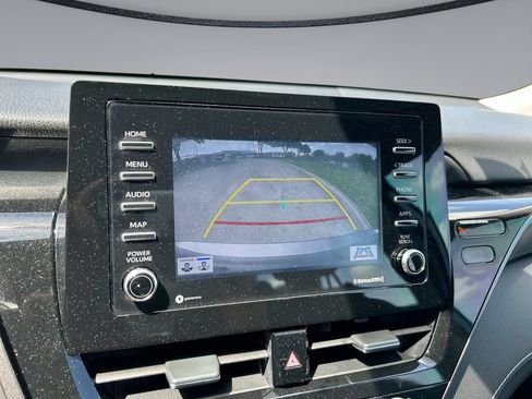 Used 2021 Toyota Camry SE w/ Convenience Package FWD image 24