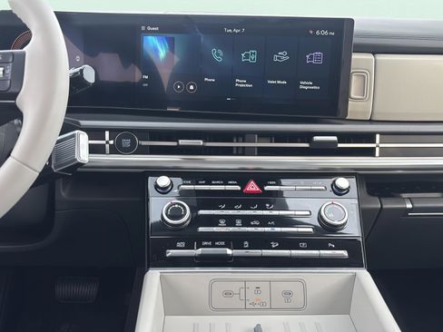 New 2026 Hyundai Santa Fe SE FWD image 11