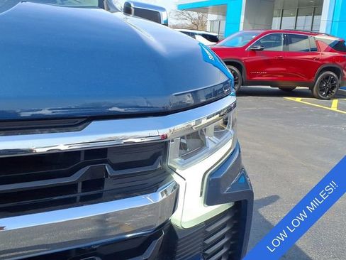 Used 2024 Chevrolet Silverado 1500 LT image 24