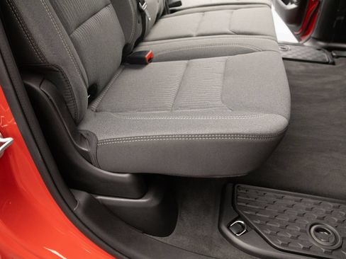 Used 2022 RAM 1500 Big Horn AWD/4WD image 40