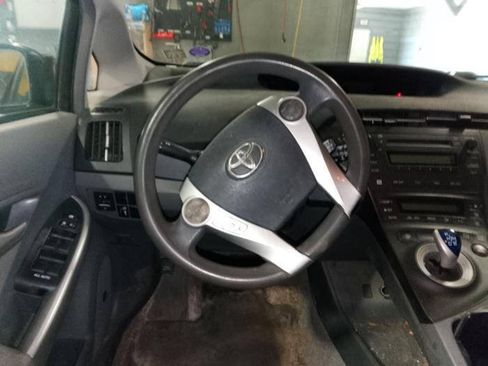 Used 2010 Toyota Prius FWD image 32