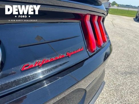 Used 2020 Ford Mustang GT Premium w/ Equipment Group 401A RWD image 9