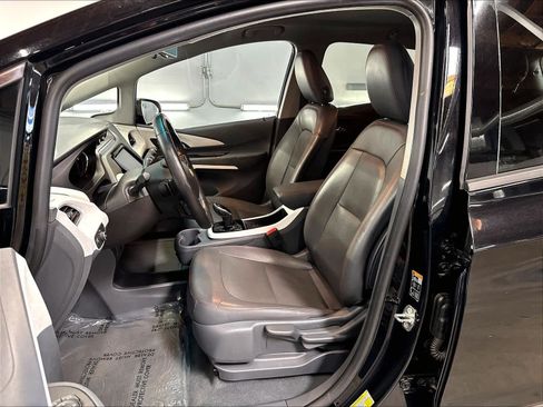 Used 2018 Chevrolet Bolt Premier w/ Driver Confidence II Package FWD image 26