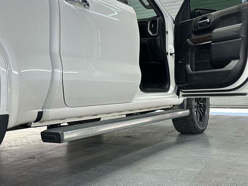Used 2022 GMC Sierra 1500 Denali w/ Denali Reserve Package AWD/4WD image 13