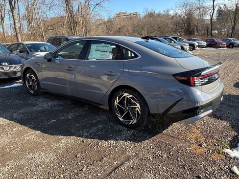 New 2026 Hyundai Sonata SEL image 3