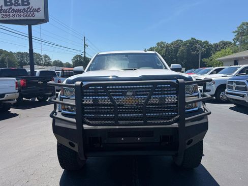 Used 2016 Chevrolet Silverado 2500 LT AWD/4WD image 2
