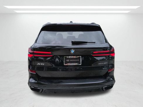 New 2026 BMW X5 xDrive40i w/ M Sport Package AWD/4WD image 5