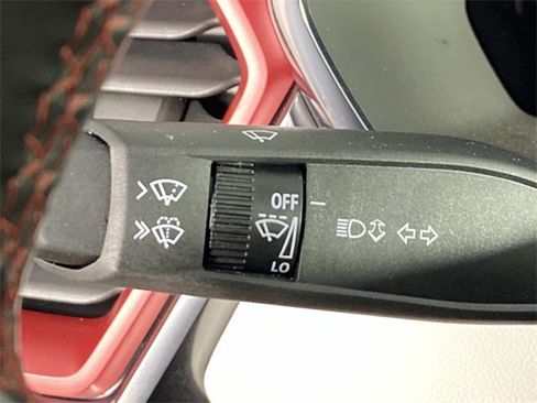 Used 2024 GMC Canyon AT4X image 18