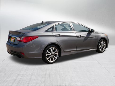 Used 2014 Hyundai Sonata SE FWD image 7