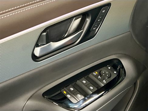 New 2026 Nissan Murano Platinum image 18