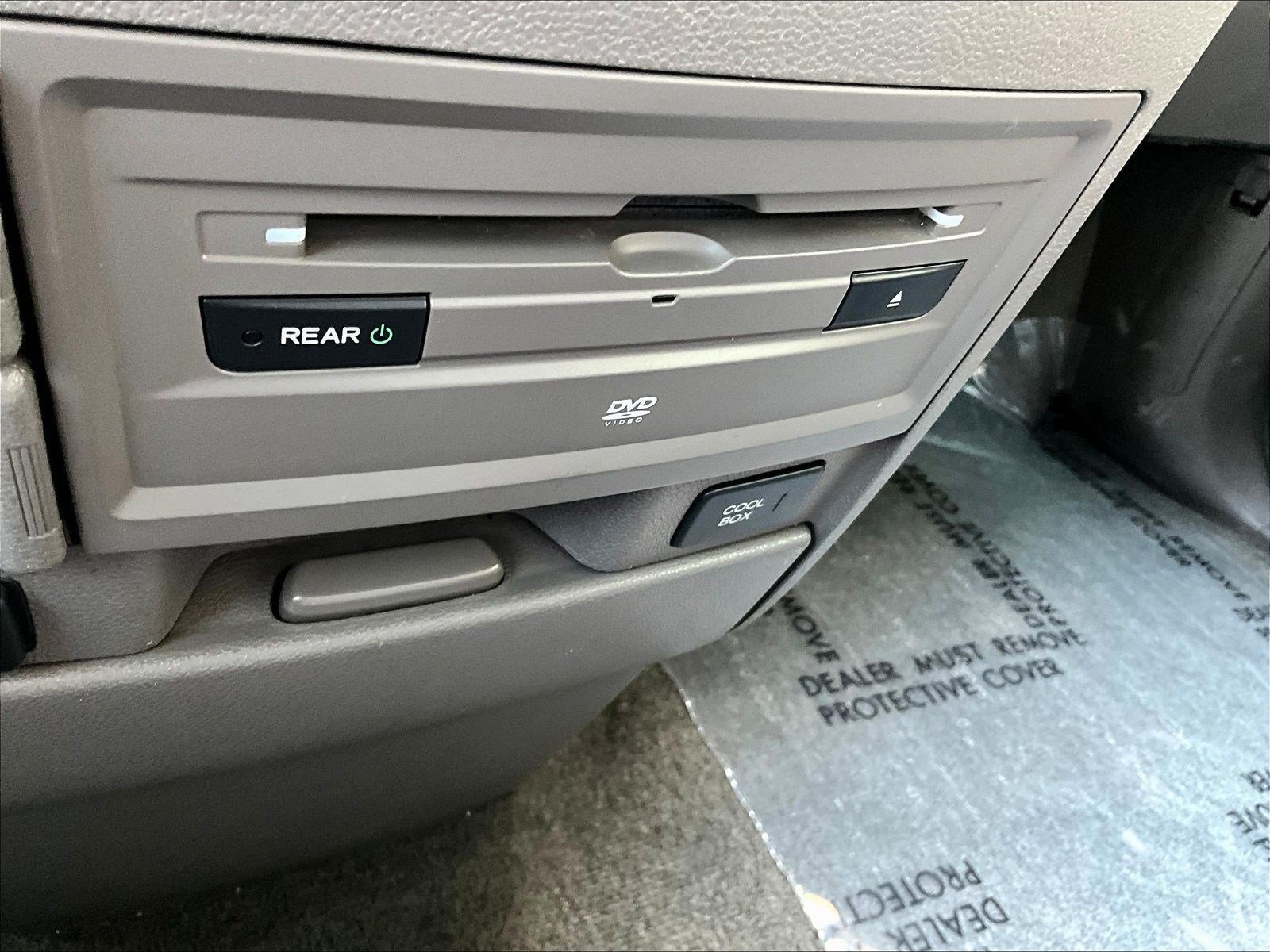 Used 2016 Honda Odyssey Touring Elite image 15