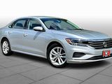 Used 2020 Volkswagen Passat 2.0T SE image 2