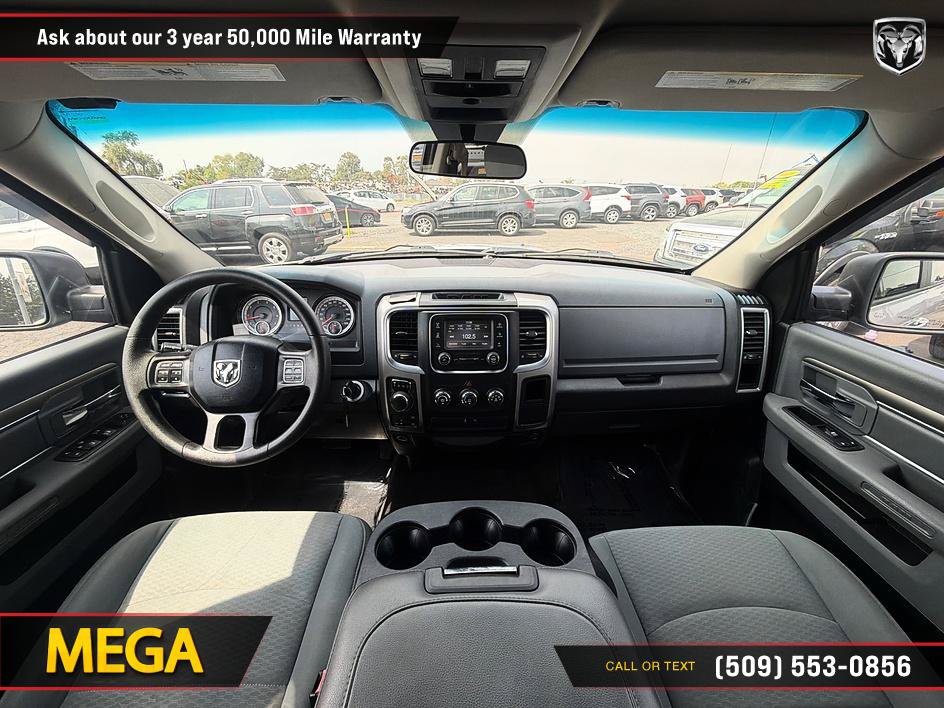 Used 2017 RAM 1500 Classic SLT AWD/4WD image 30