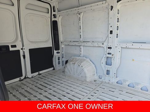 Used 2023 RAM ProMaster 2500 FWD image 11