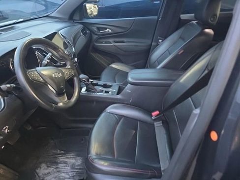 Used 2023 Chevrolet Equinox RS w/ RS Leather Package FWD image 3