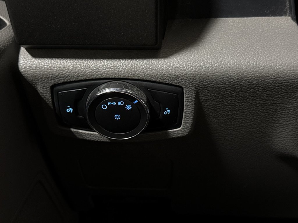 Used 2019 Ford F350 XL w/ Power Equipment Group AWD/4WD image 17