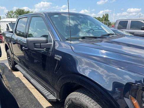Used 2024 Ford F150 XLT w/ XLT Black Appearance Package AWD/4WD image 10